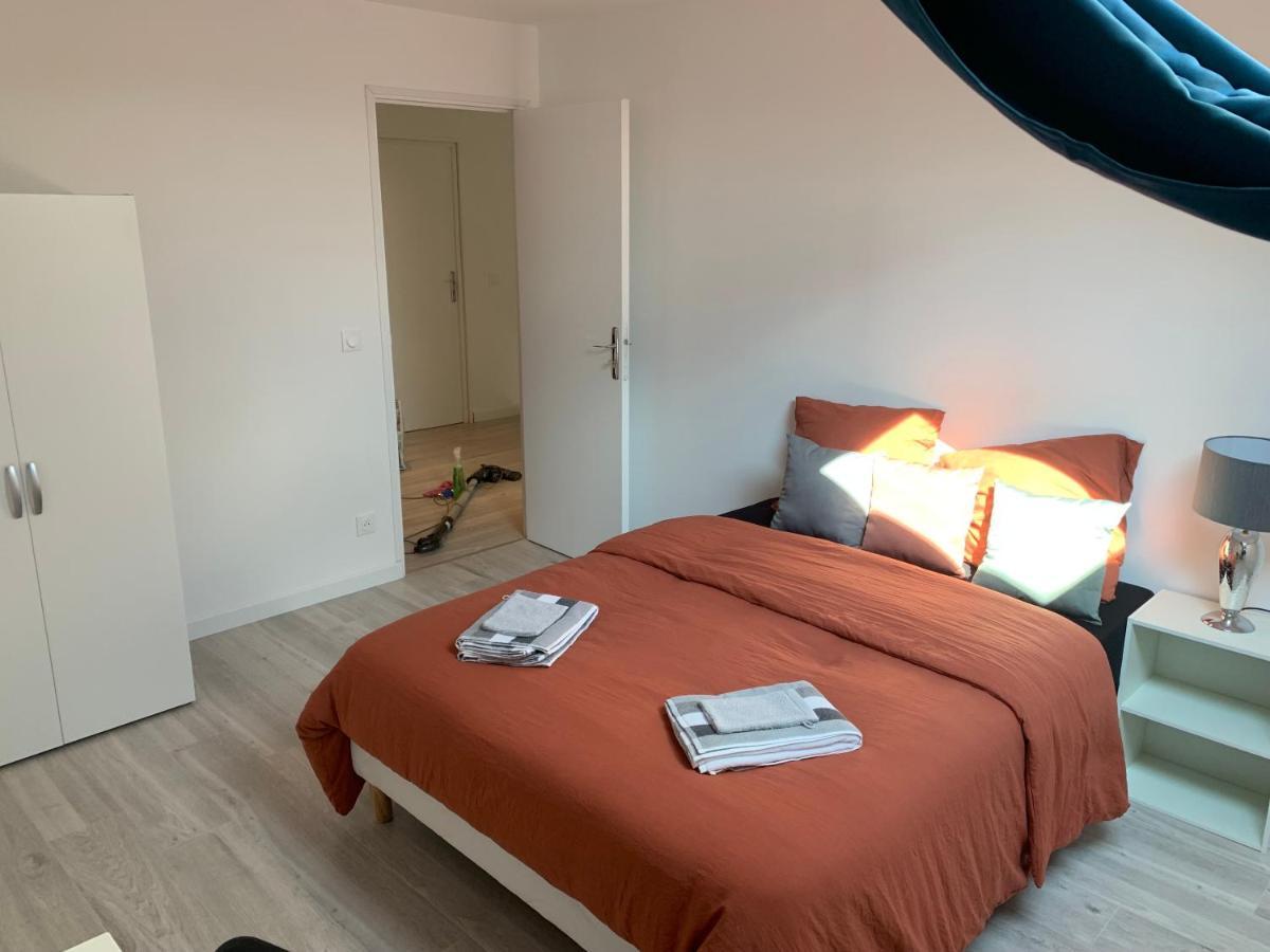 Villa Tenjin Chambre 1 Bondy Bagian luar foto